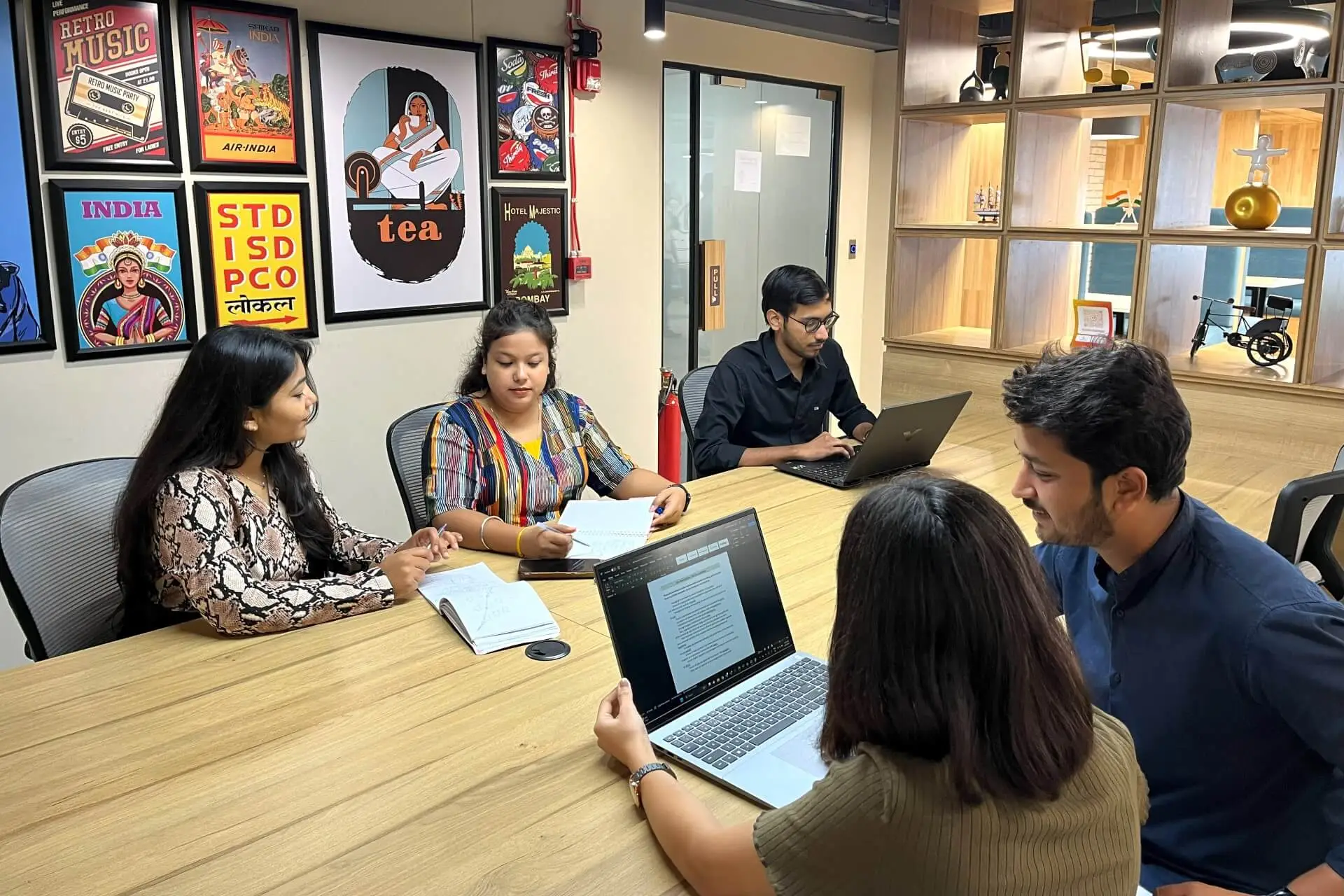 Outsourcing vs. In-House: What Suits Your Business Growth?