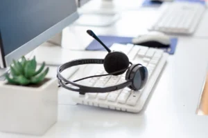 Outsourcing customer service